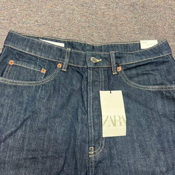 Zara High Rise Jean Shorts Size 12 NWT - Picture 2 of 9